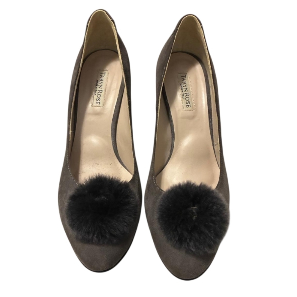 Taryn Rose | Didil Camoscio Fuzzy Toe Pump in Dark Grey Size EU 40.5 (US 10.5)